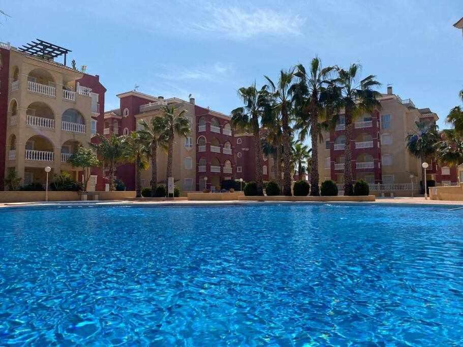 Acogedor Apartamento Cerca De La Playa Los Alcazares Exterior photo